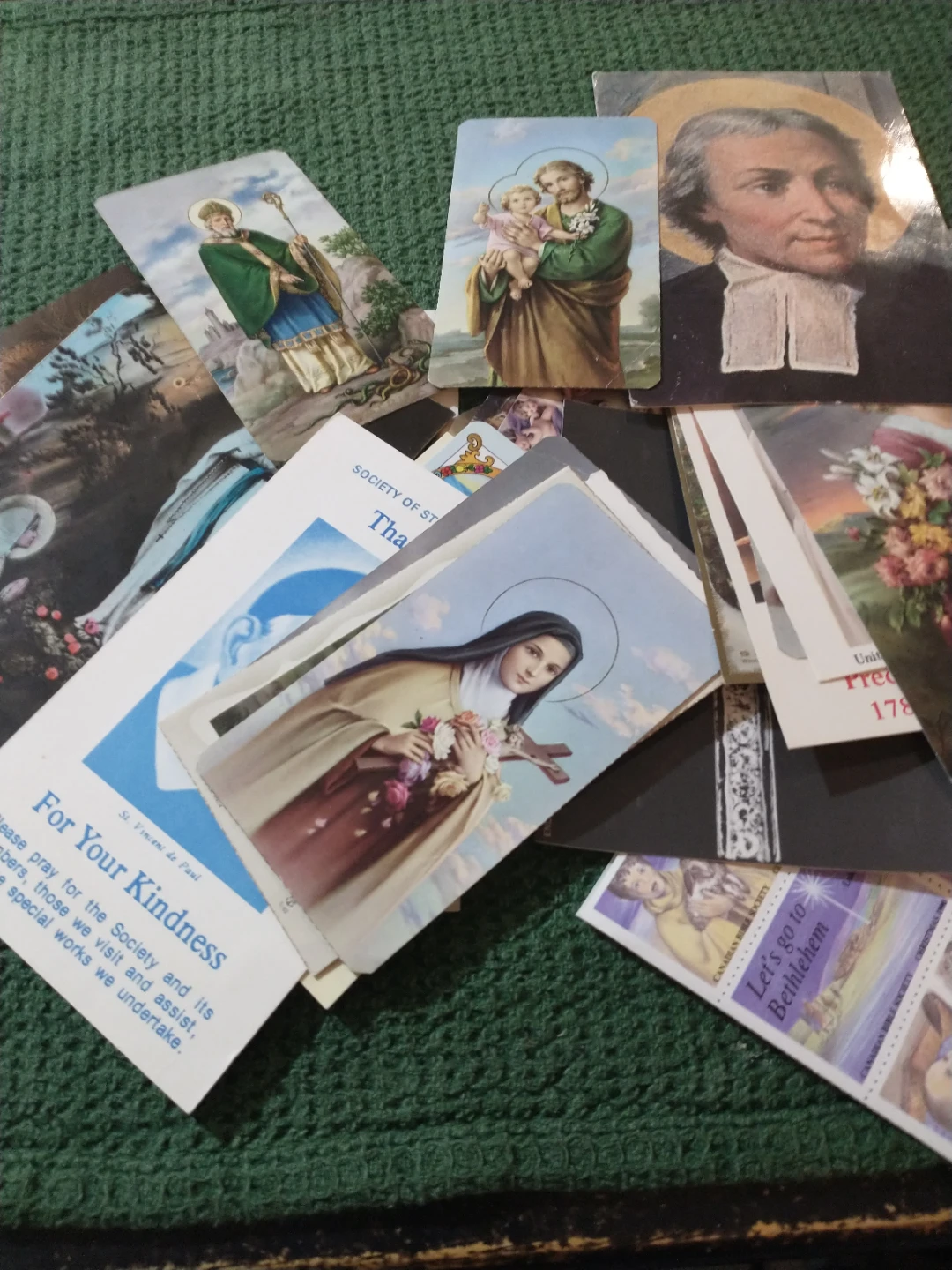 Vintage Religious Prayer Cards and Seals - photo 2