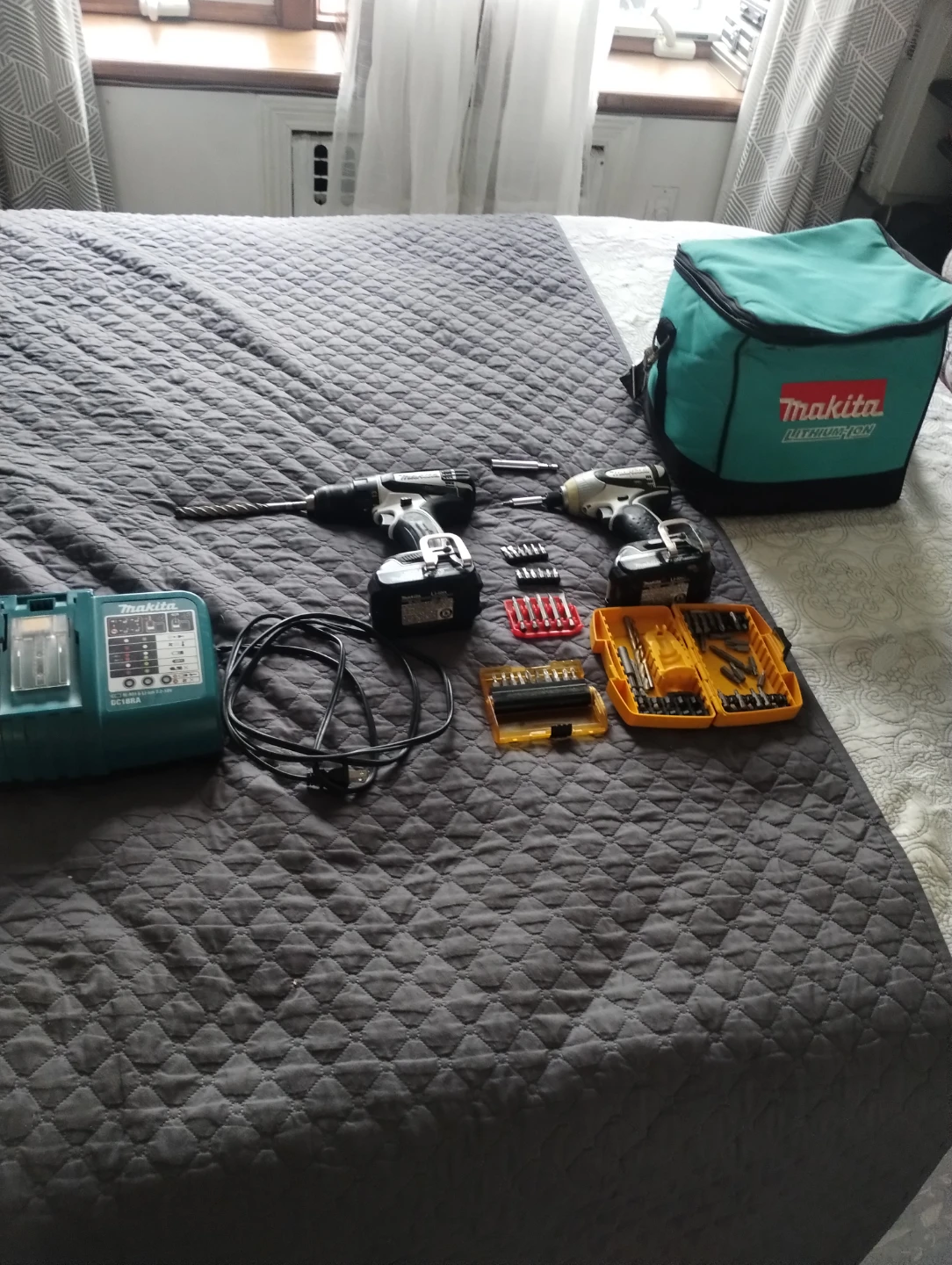 Makita Cordless Drill Set with Bits and Charger