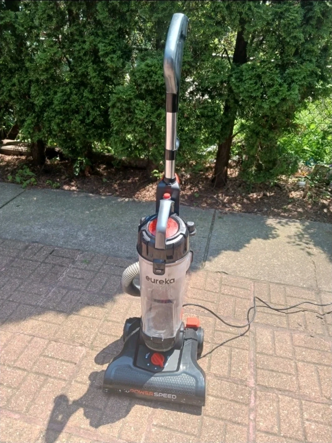 Eureka Air Speed Compact Bagless carpet & Floor Vacuum Cleaner,