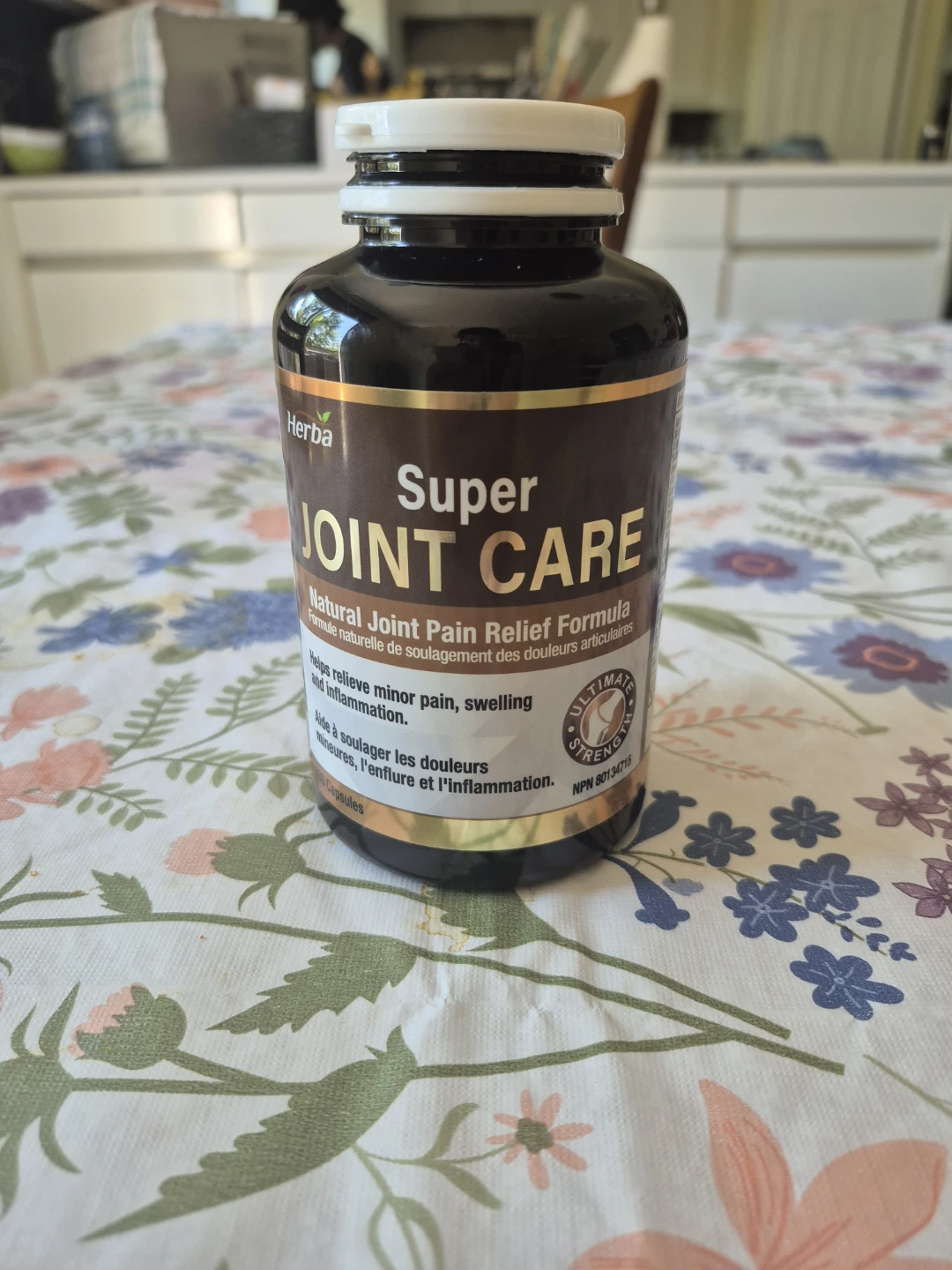 UNOPENED Natural Joint Pain Relief - 90 Capsules