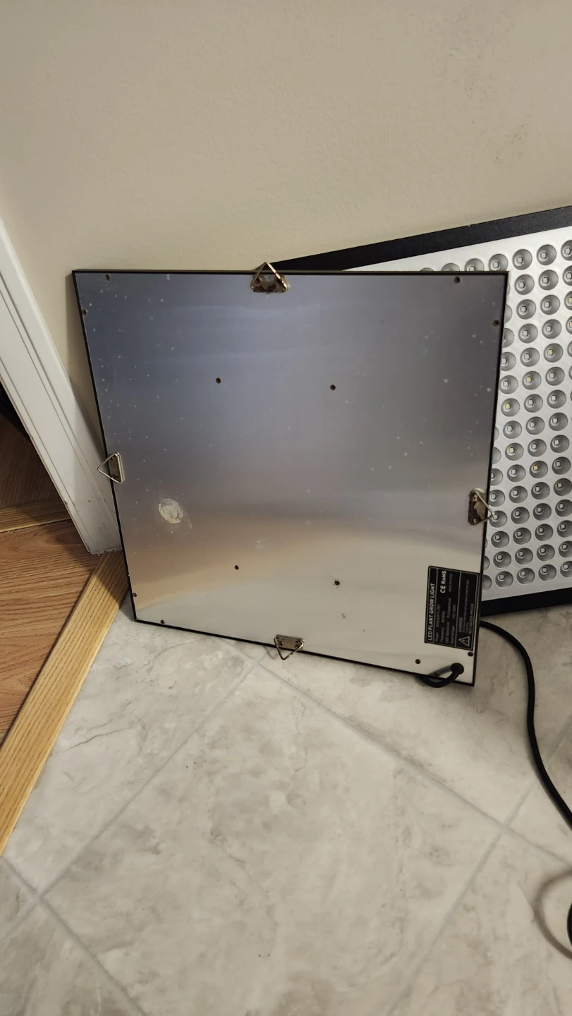 Pair of LED Grow Lights - photo 5