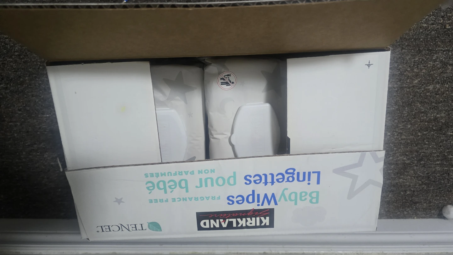 Kirkland Baby Wipes Fragrance Free - 900 Count - photo 3