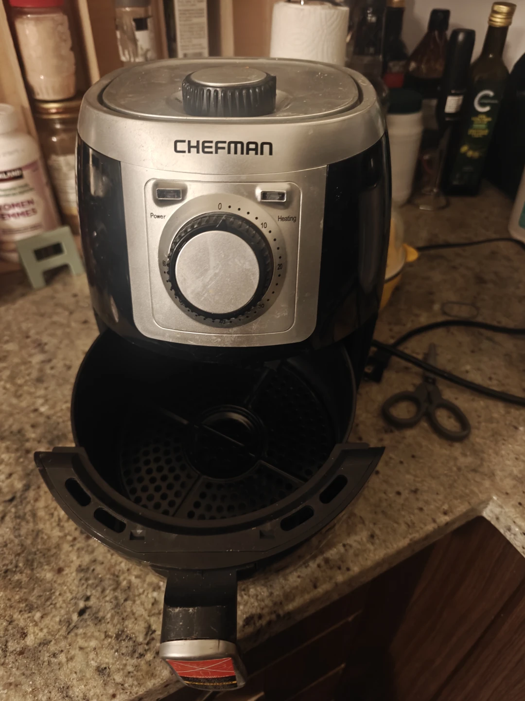 Chefman Air Fryer-2 quart-Urgent Move Out Sale - photo 2