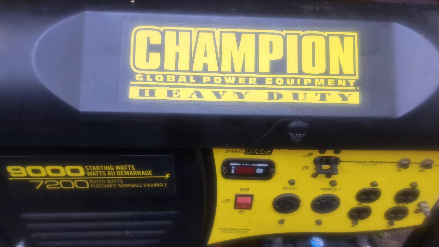 Champion 9000 Starting Watts Generator - photo 2