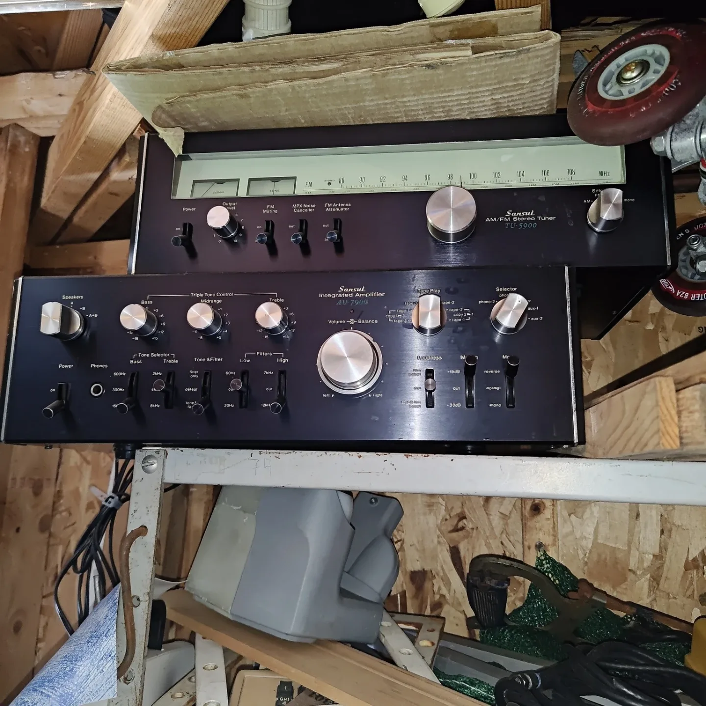 Sansui AU 7900 Integrated Amplifier and TU 5900 Stereo Tuner - photo 2