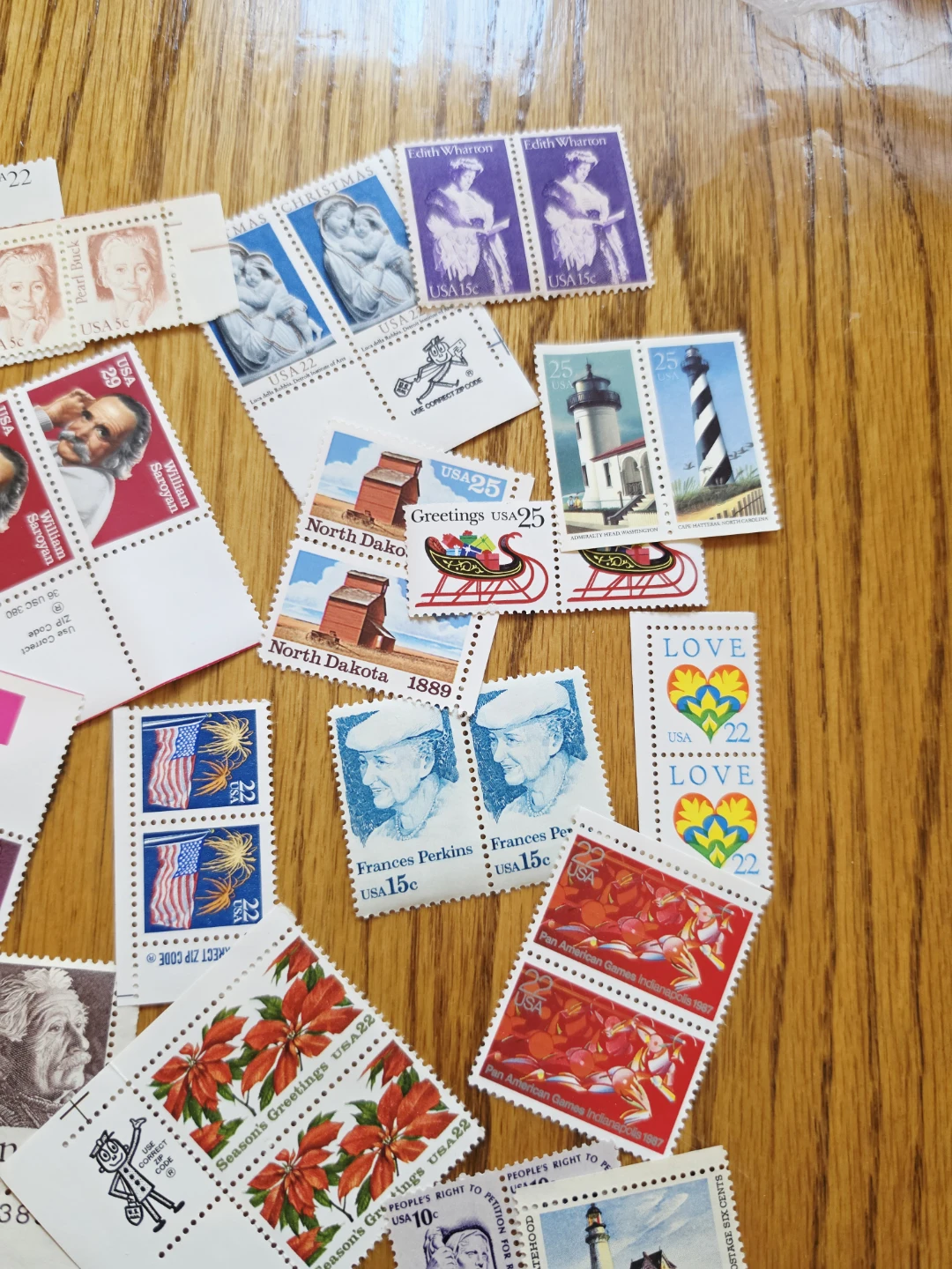 Collection of US Mint Postage Stamps - photo 5