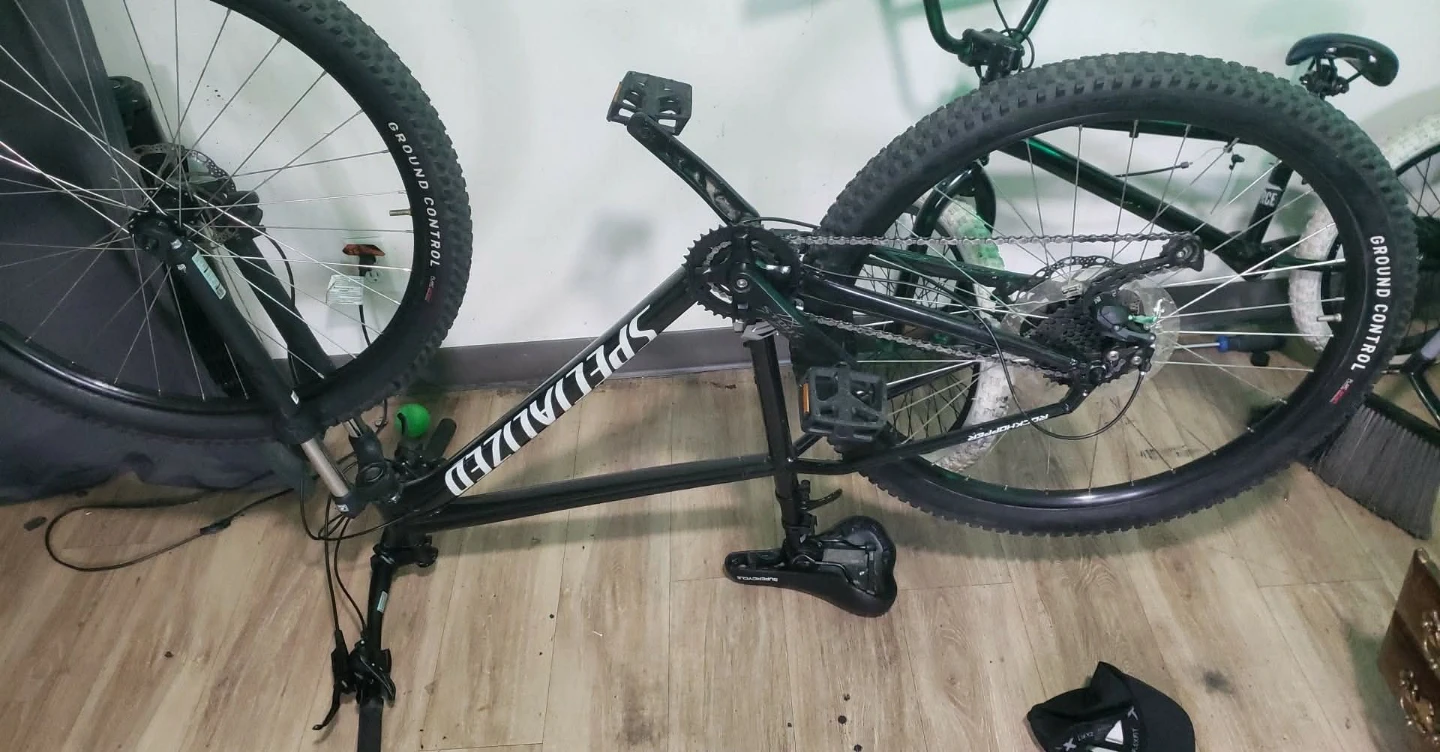 Specialized Mountain Bike - photo 4