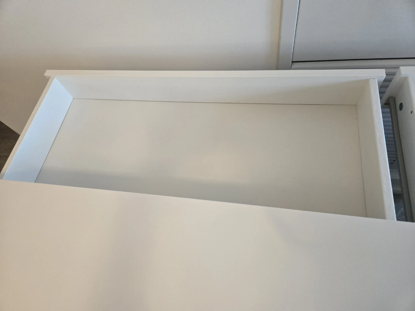 White Desk with Two Drawers - photo 2