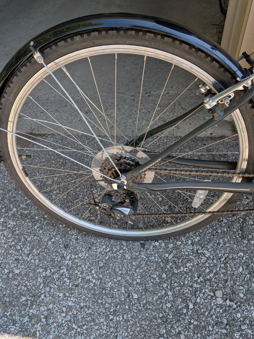 Norco Malahat Hybrid Bike ( men's bike) - photo 3