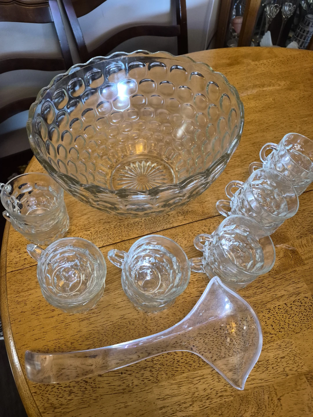 12" x 6 1/2" Large Glass Punch Bowl with 12 Glasses and Ladle - photo 5