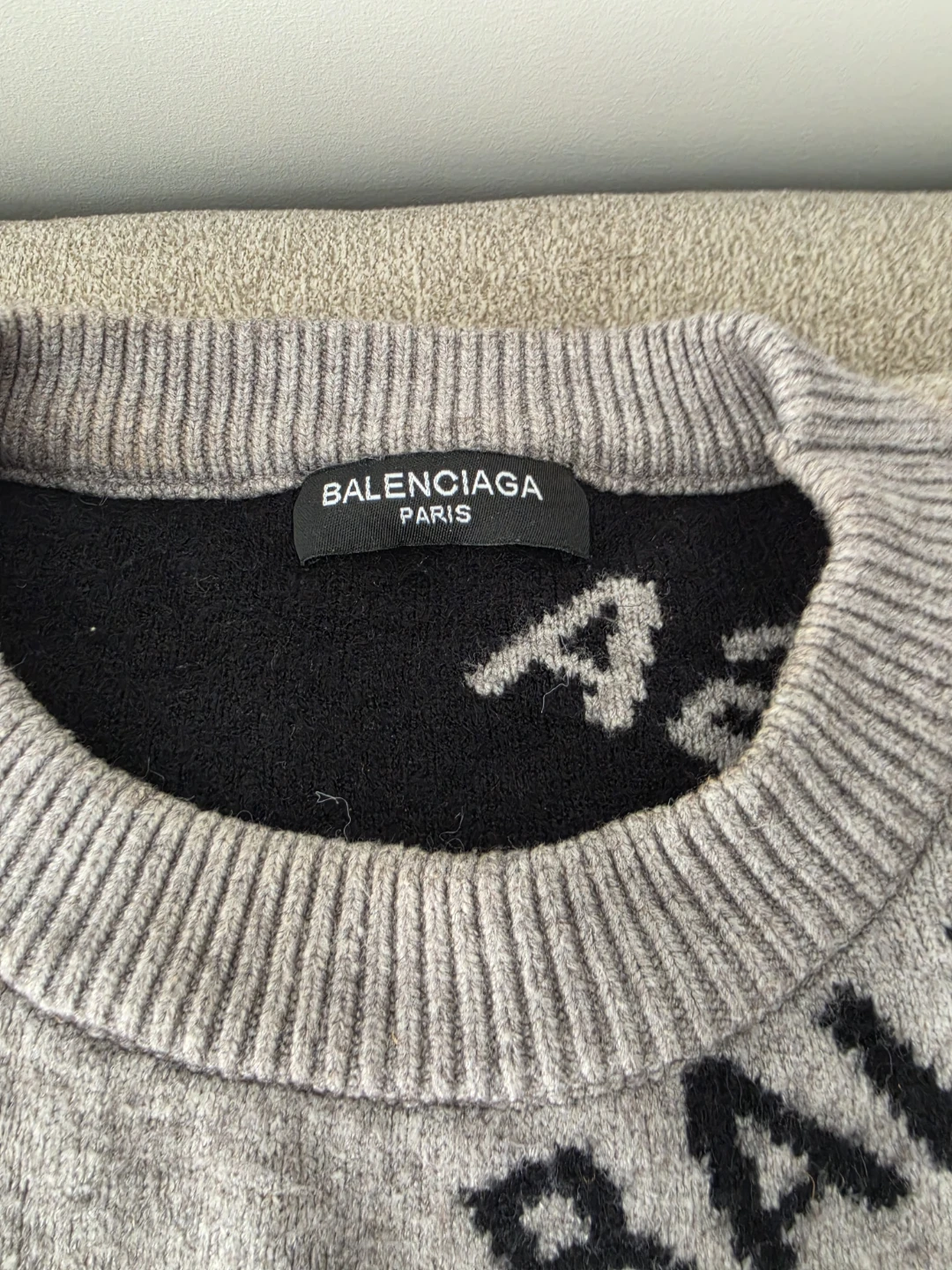 Balenciaga Paris Sweater - photo 3