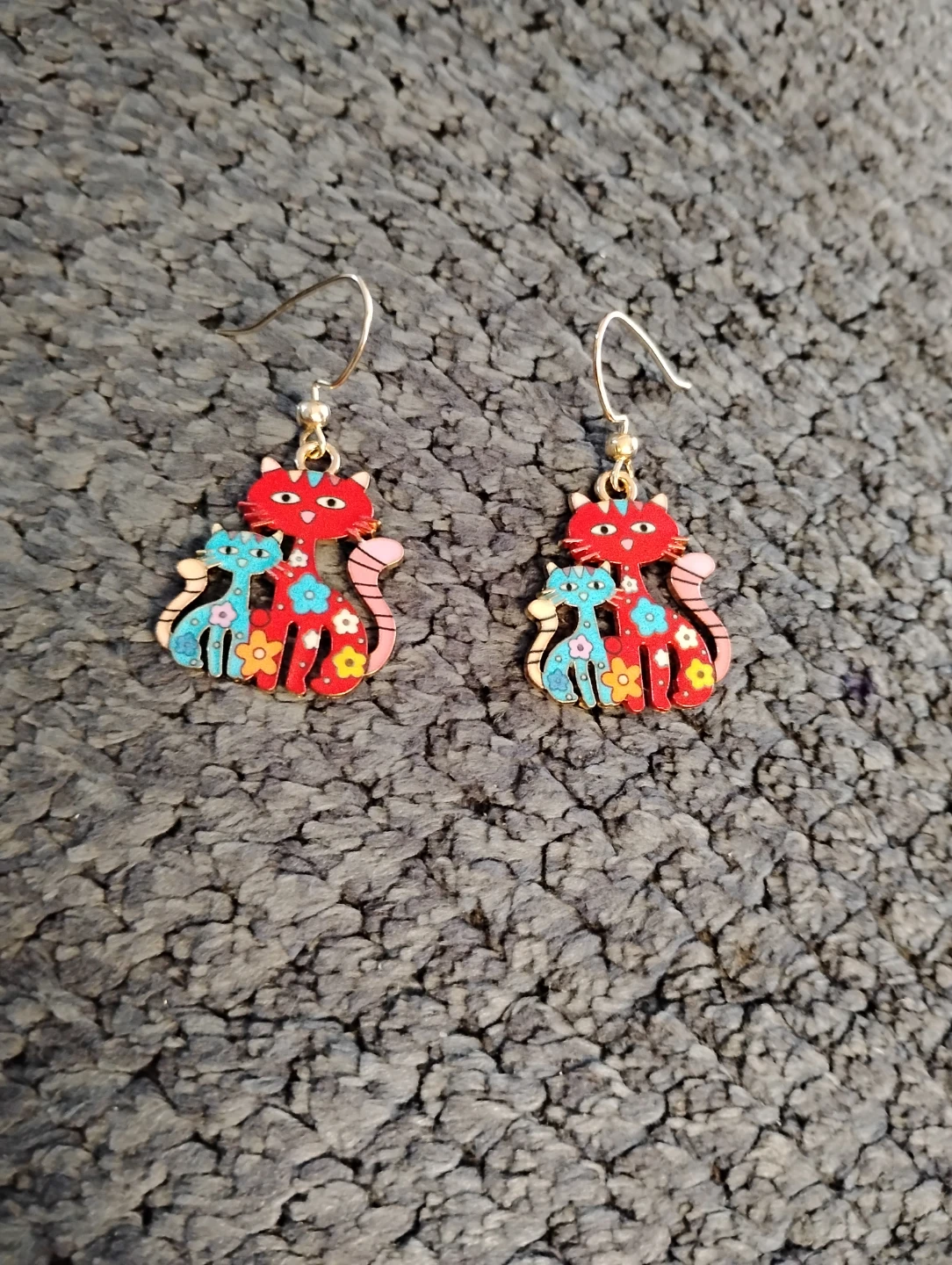Colouful Cat Earrings - photo 2