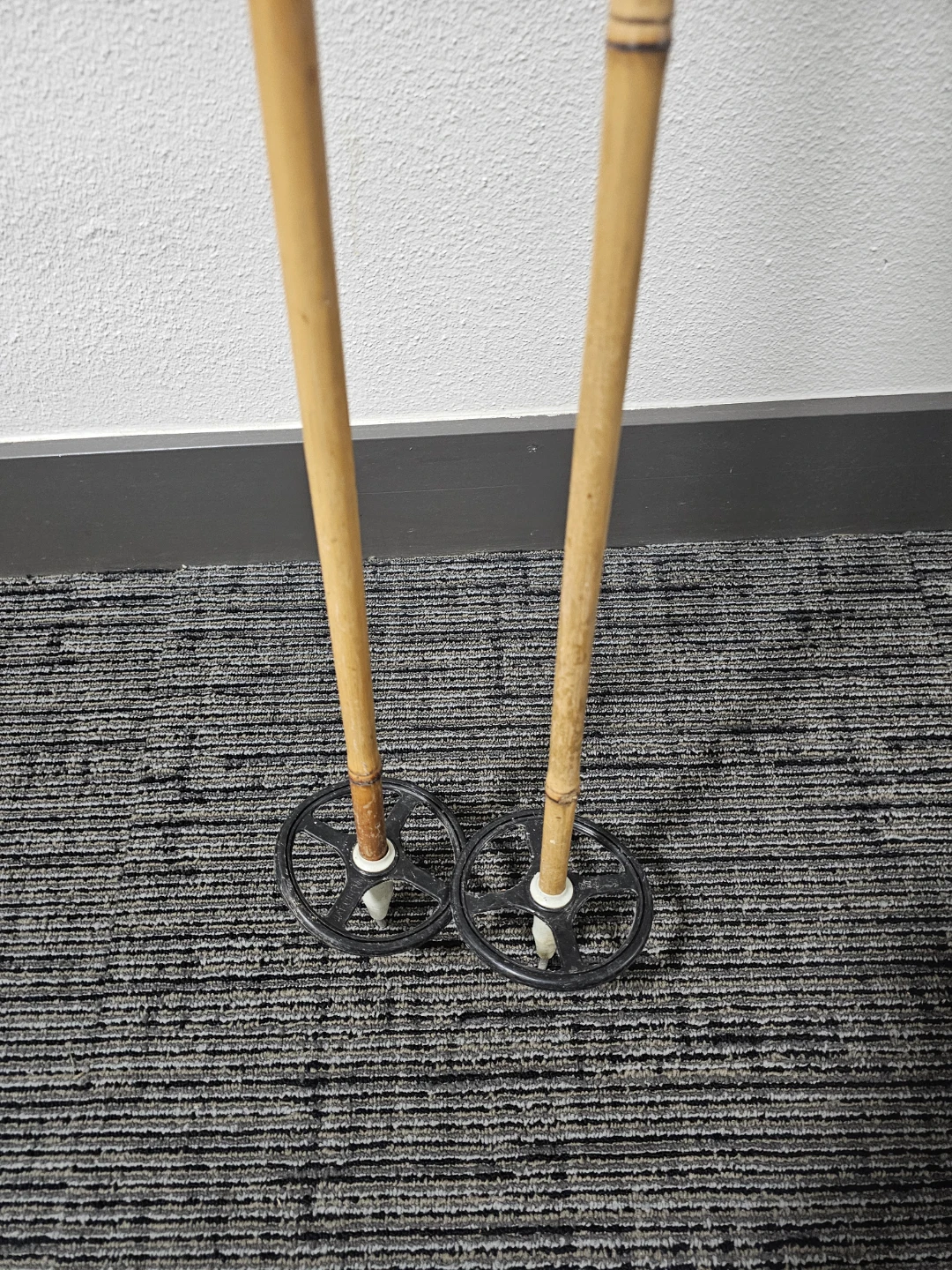 Vintage Bamboo Ski Poles - photo 2