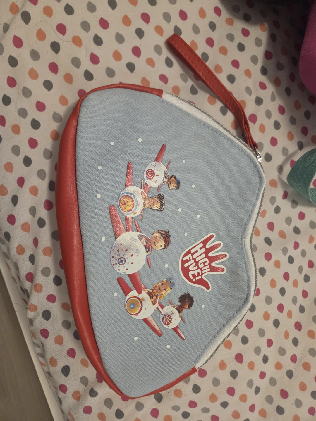 Turkish Airlines Pouch with - photo 2