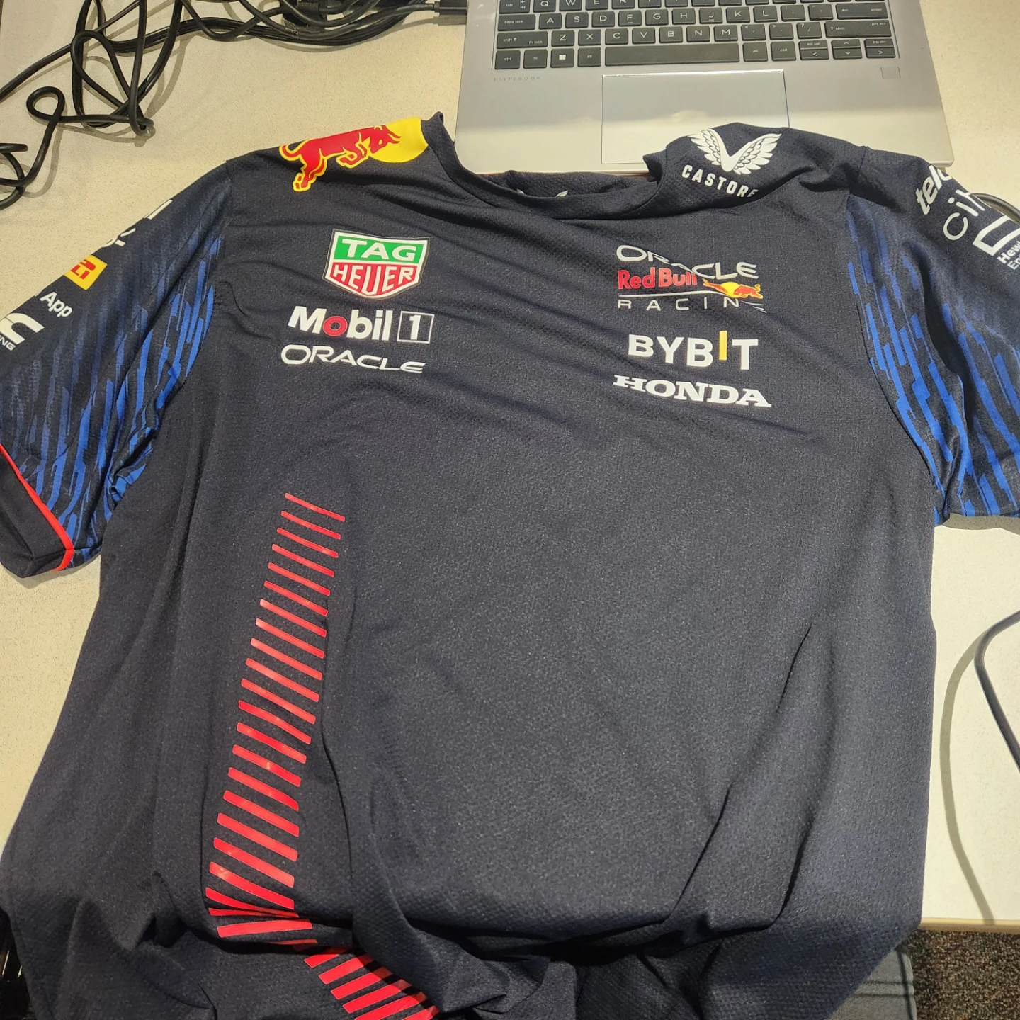 Castore Oracle Red Bull Racing F1 Team Shirt