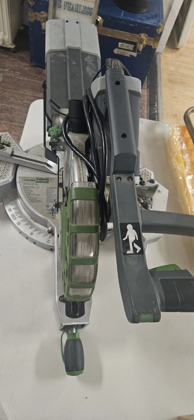 TABLE SAW -  HAUSS MANN