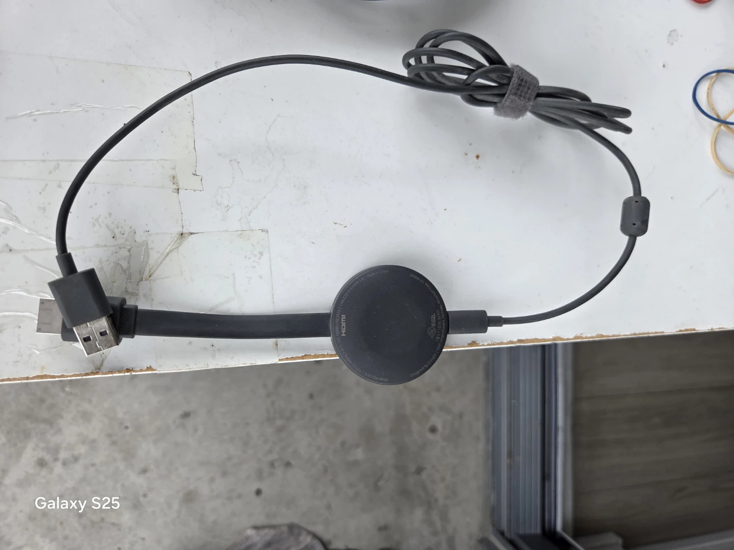 Google Chromecast Streaming Device - photo 2