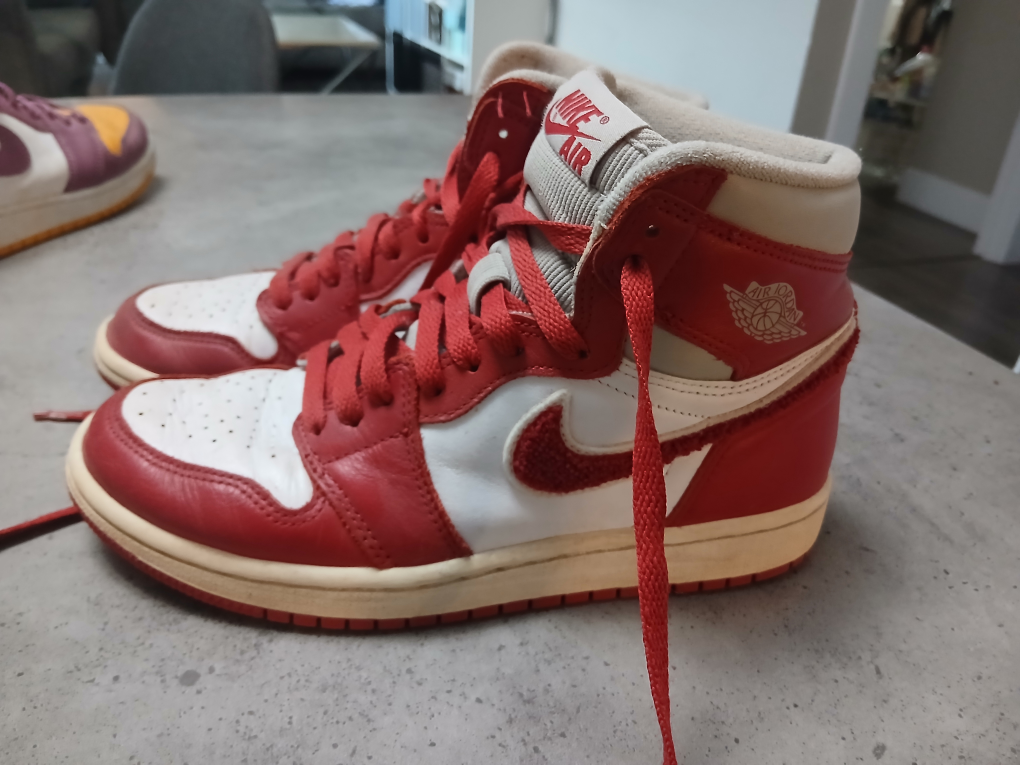 Nike Air Jordan 1 High Red/White