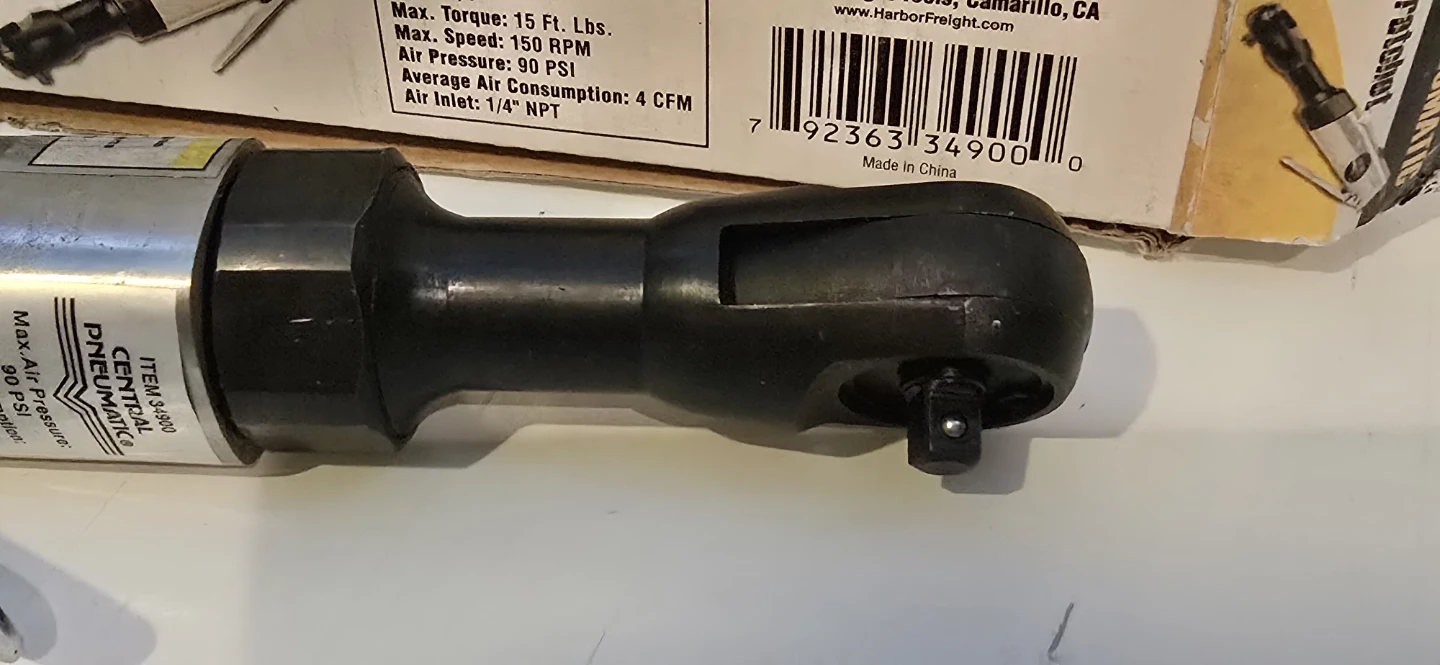 Central Pneumatic 1/4" Air Ratchet Wrench - photo 4