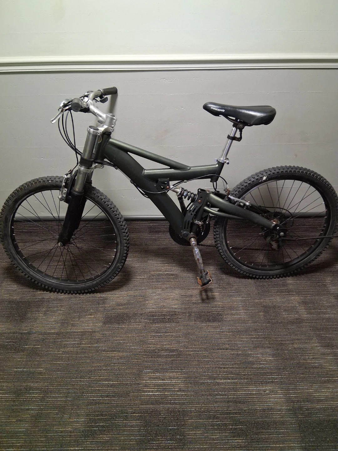 Mongoose Full Suspension Mountain Bike