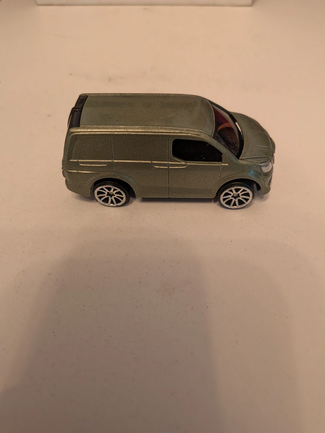 Motor Max Diecast Toy Van