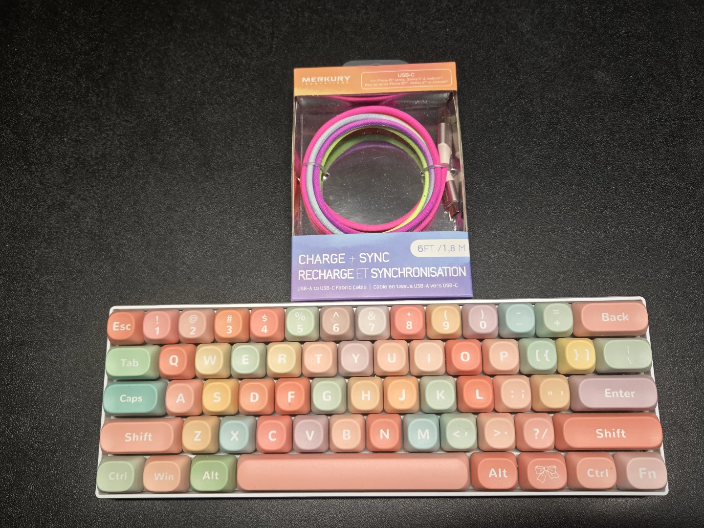 Magegee mechanical keyboard  with  USB cable