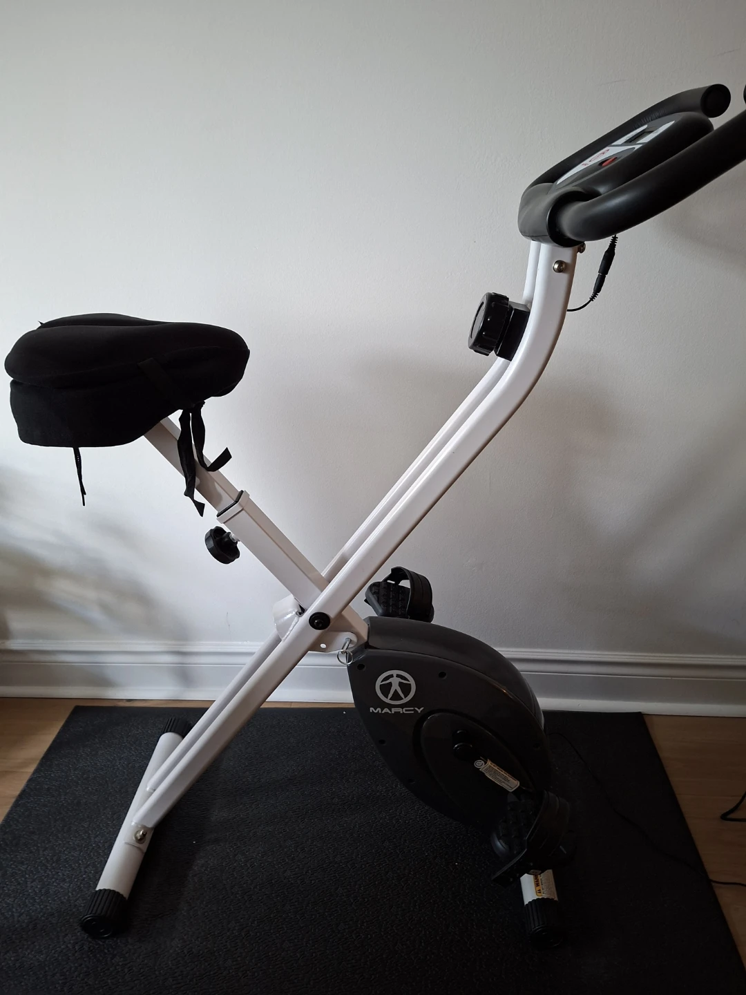 Marcy Foldable Exercise Bike