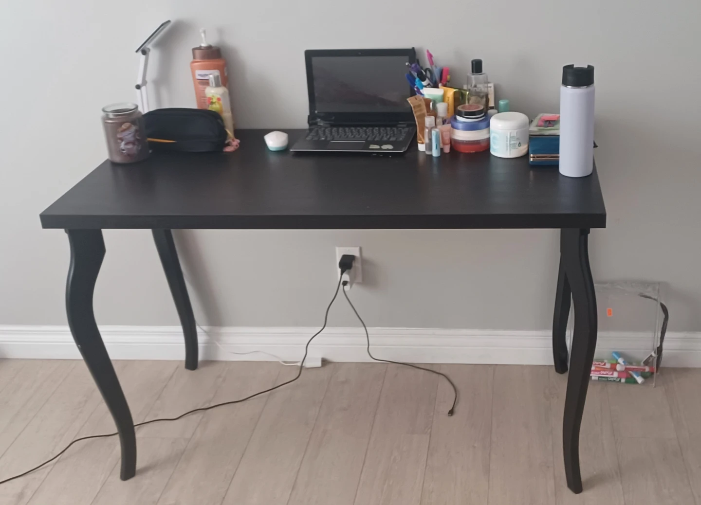 Black Modern Desk with Curvy Legs