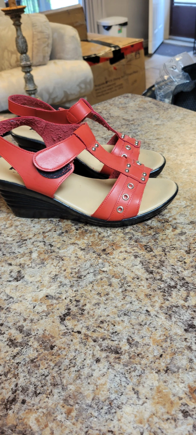 Women's Wedge Sandals - photo 4