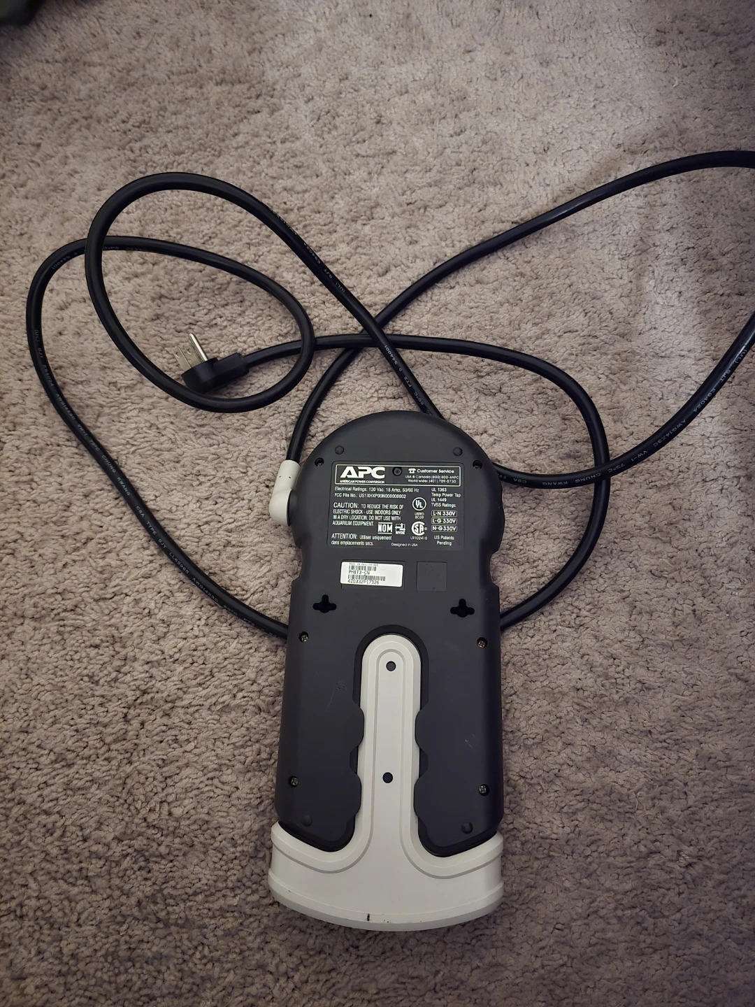 APC SurgeArrest Home/Office Surge Protector 8 Outlets - photo 2