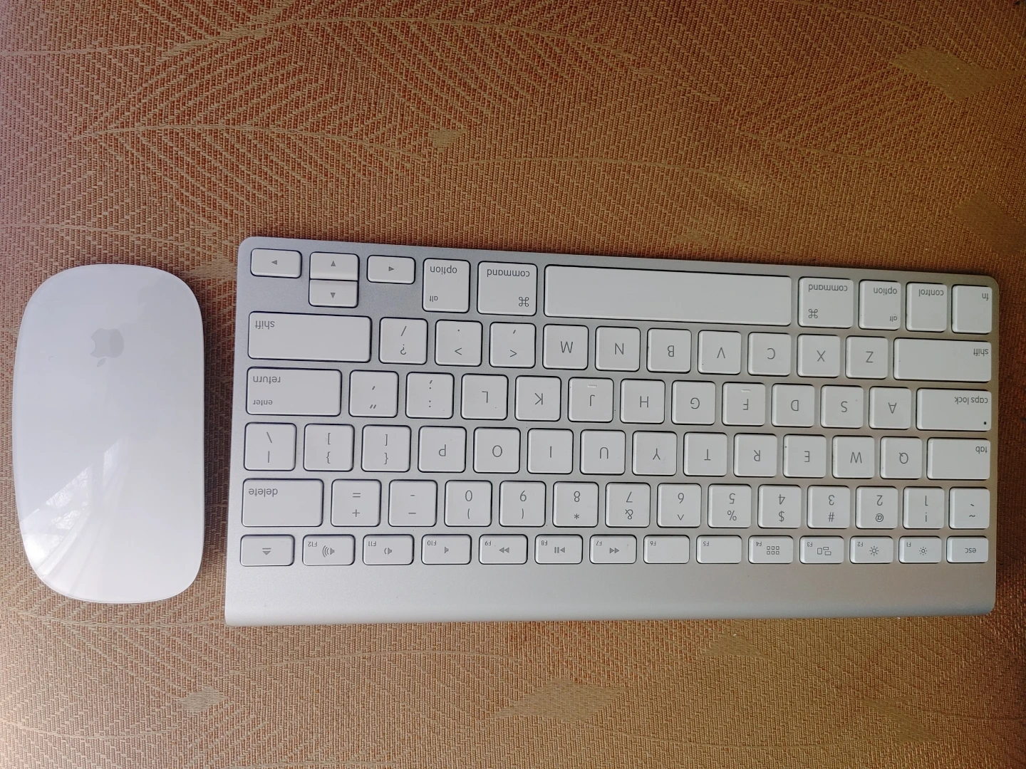 🍎 Apple Magic Mouse 2 + Apple Wireless Keyboard Bundle 🍎