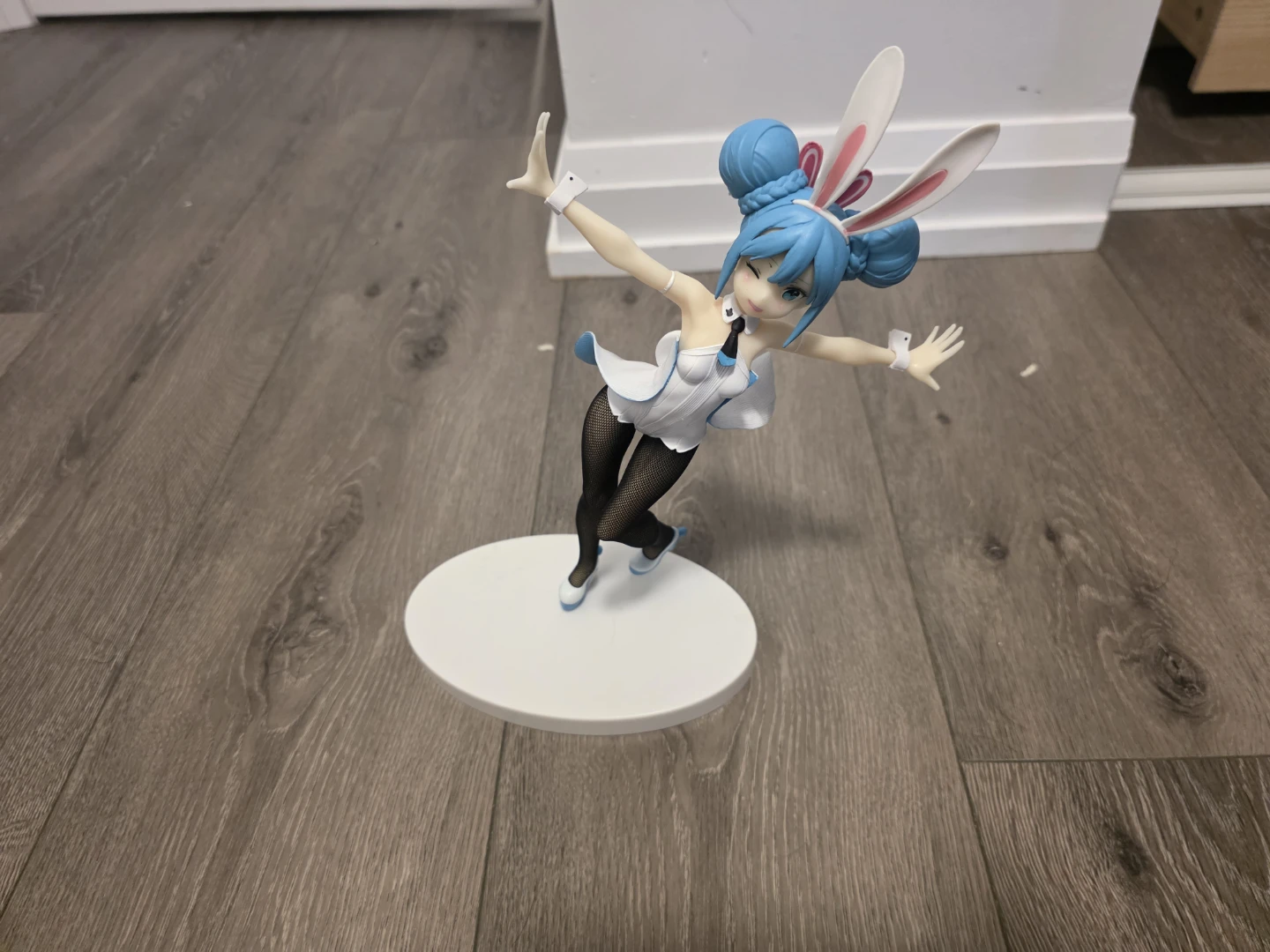 Hatsune Miku Bunny Figure