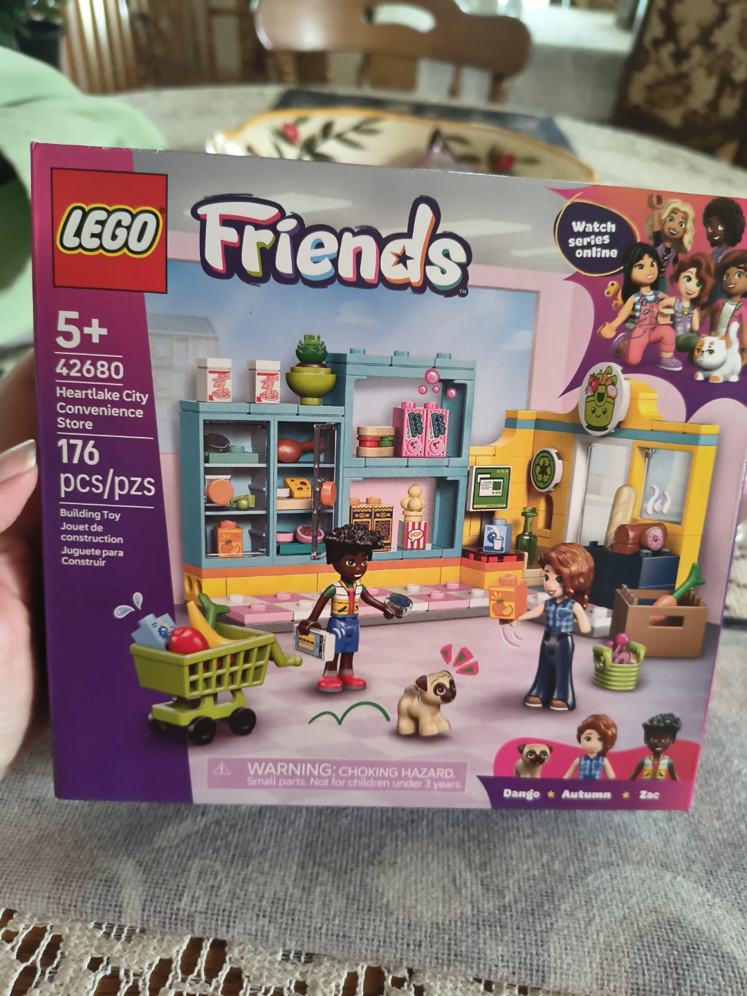 LEGO Friends Heartlake City Convenience Store 42680 - photo 3