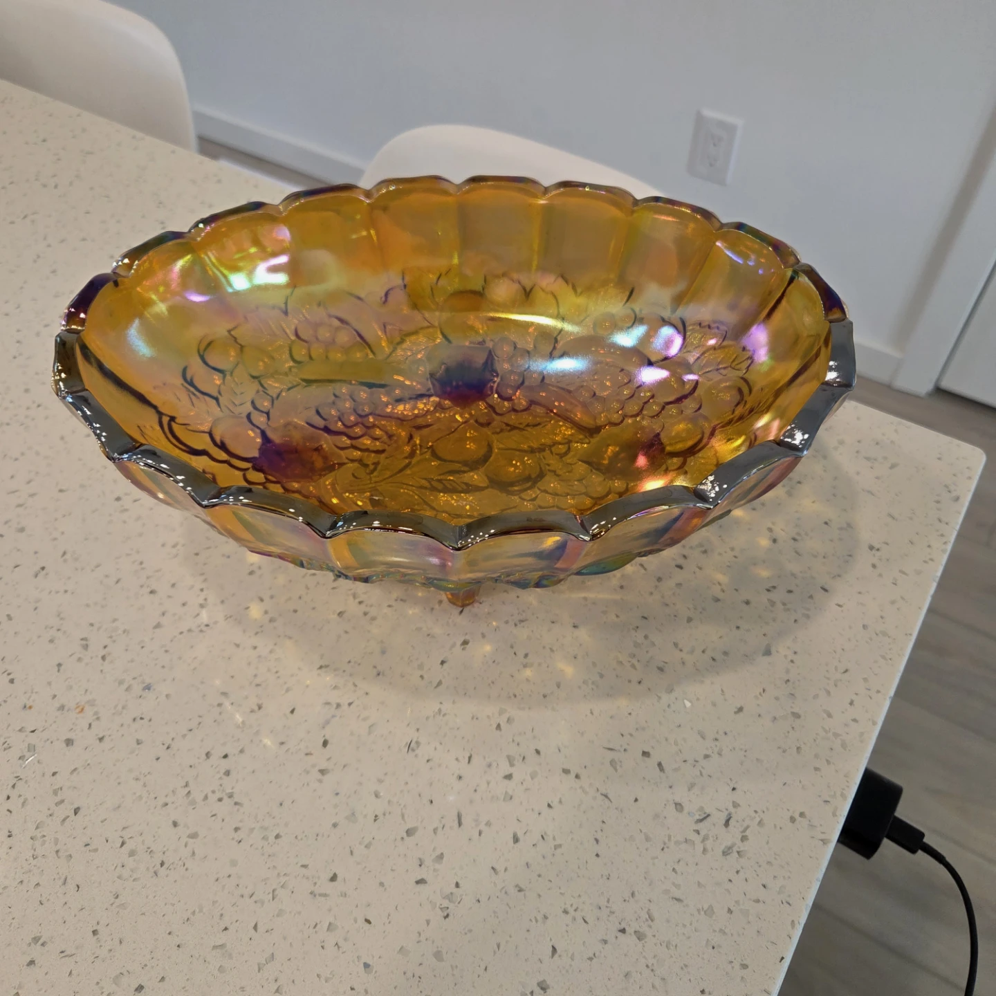 Iridescent Carnival Glass Fruit Bowl - photo 4