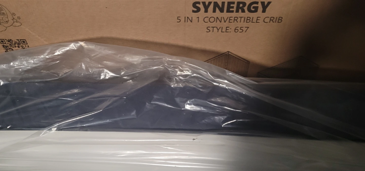 Synergy 5-in-1 Convertible Crib Style 657 - photo 4