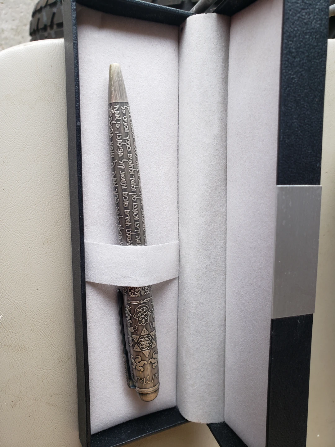 Decorative silver ballpoint pen with Hebrew engraving - photo 4