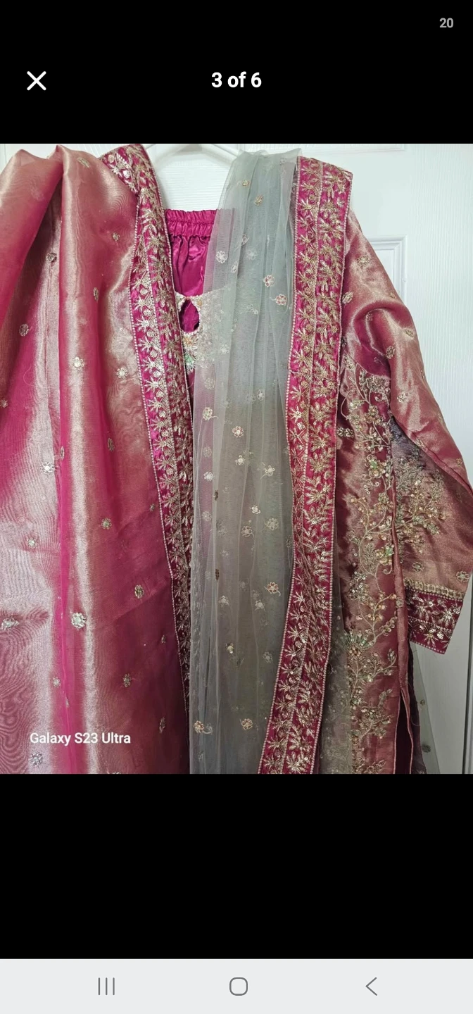 Women's Embroidered Pink Kurti with 2 Dupatta - photo 2