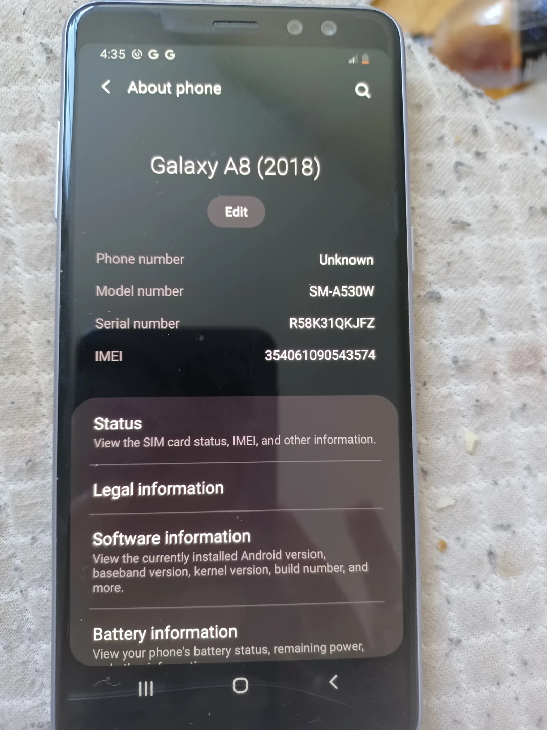 Samsung Galaxy A8 (2018) Smartphone