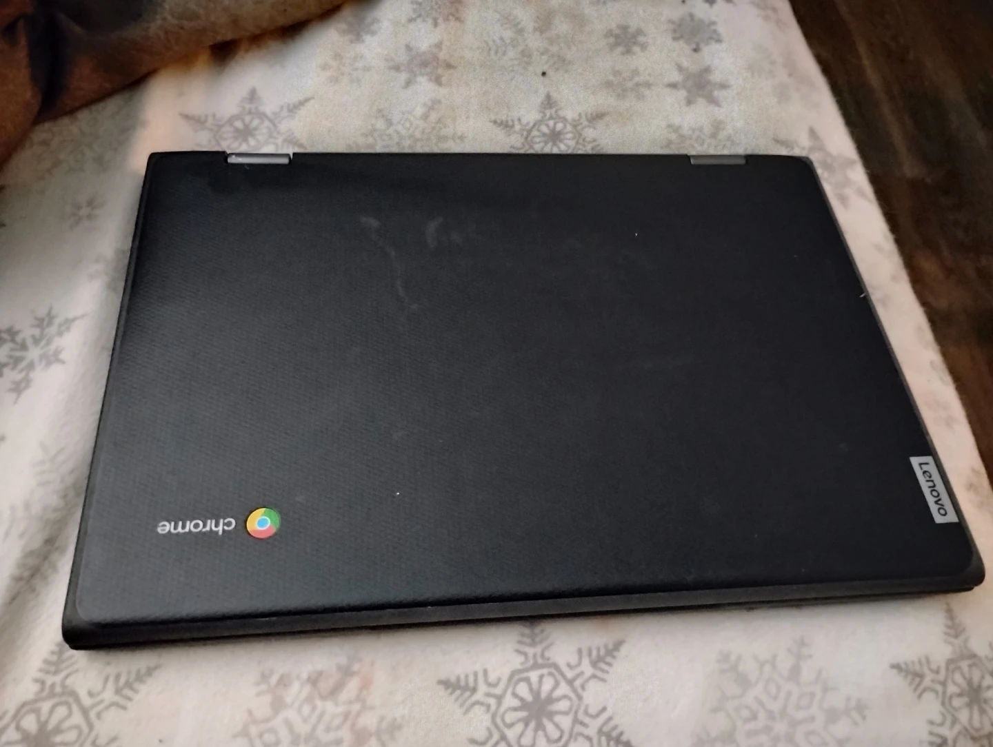 Lenovo 300e Chromebook 2nd Gen MTK Laptop - photo 3