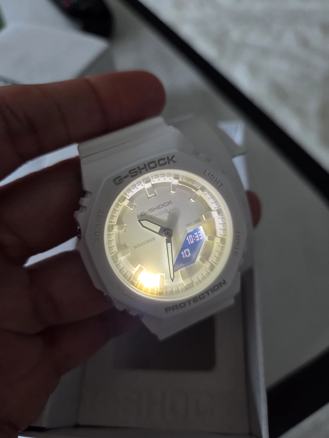 Casio G-Shock White Watch - photo 2