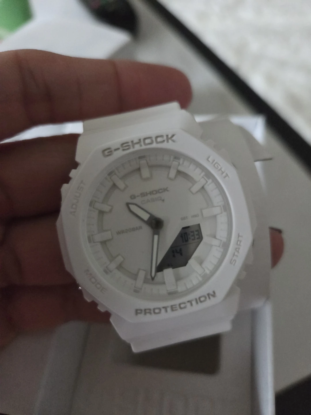 Casio G-Shock White Watch - photo 3
