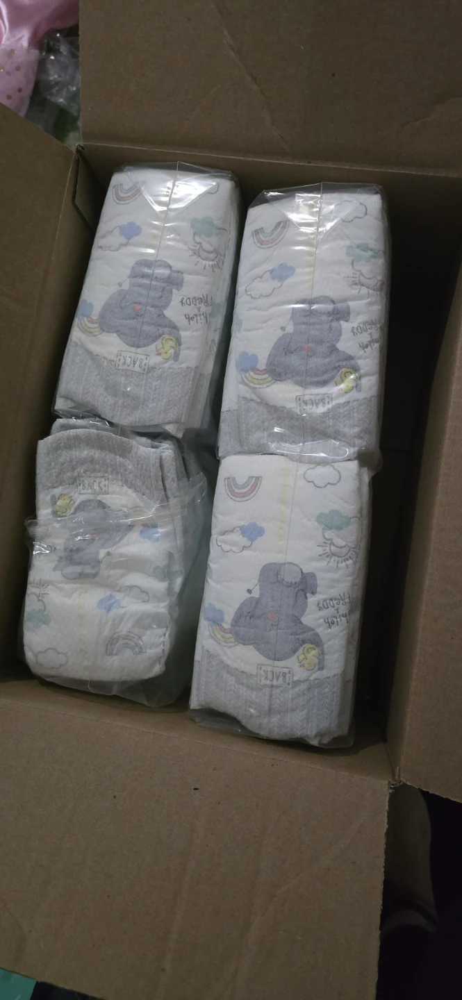 Free size Newborn diapers