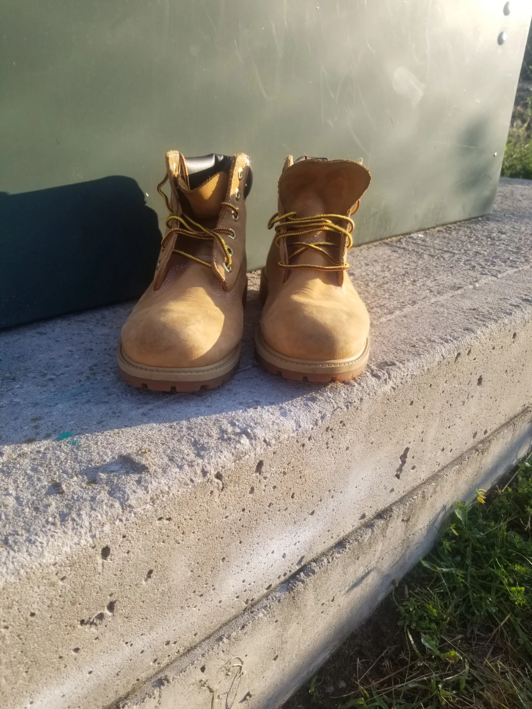Timberland Youth Boots Size 3 - photo 2