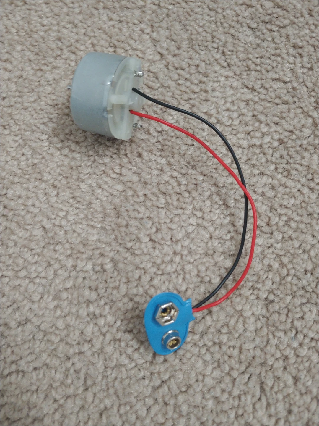 9V battery connector. - photo 4