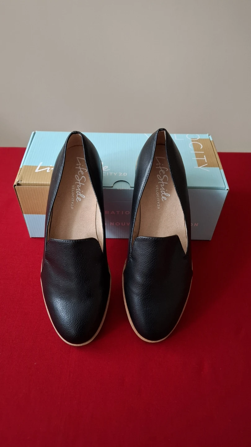 LifeStride Black Loafers - Size 7.5M - photo 2