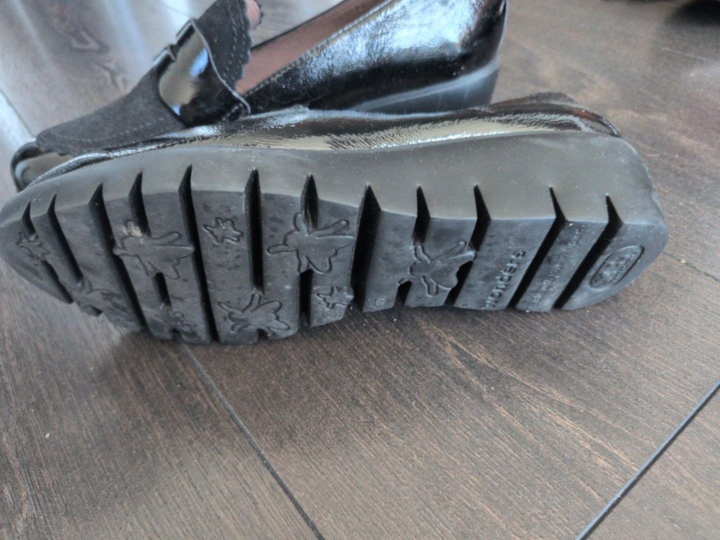 Wonders Black Loafers size 9 - photo 3