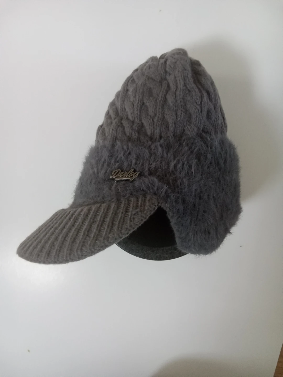 Darlor Grey Knit & Fur Hat - photo 2