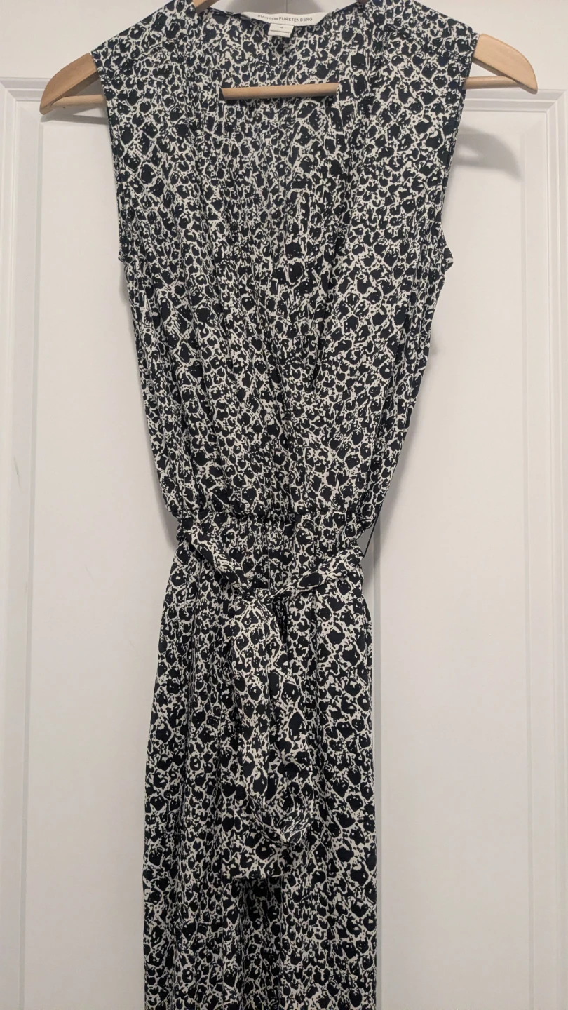 Diane von Furstenberg Sleeveless Black & White Print Jumpsuit