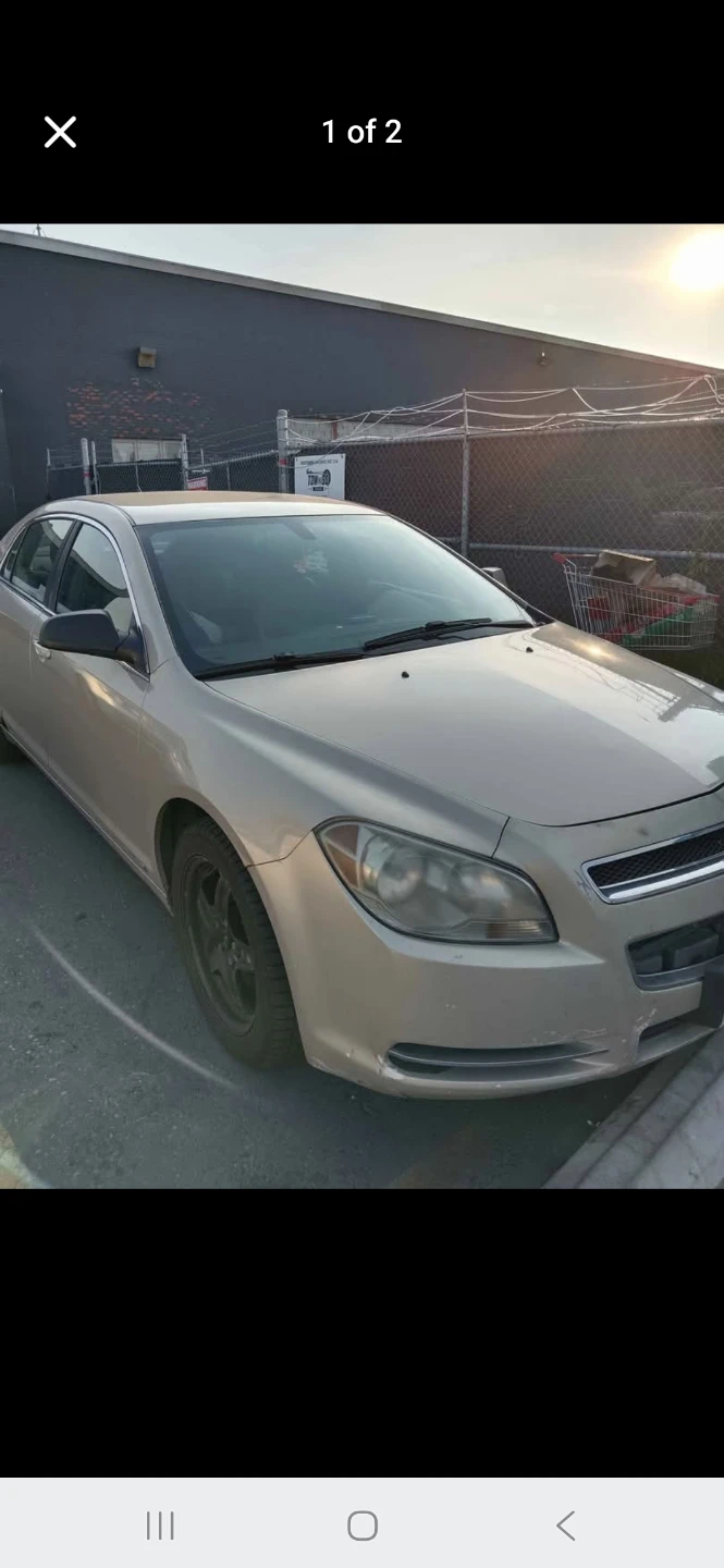 Selling my 2009 Malibu with clean record no problem in the car - photo 2
