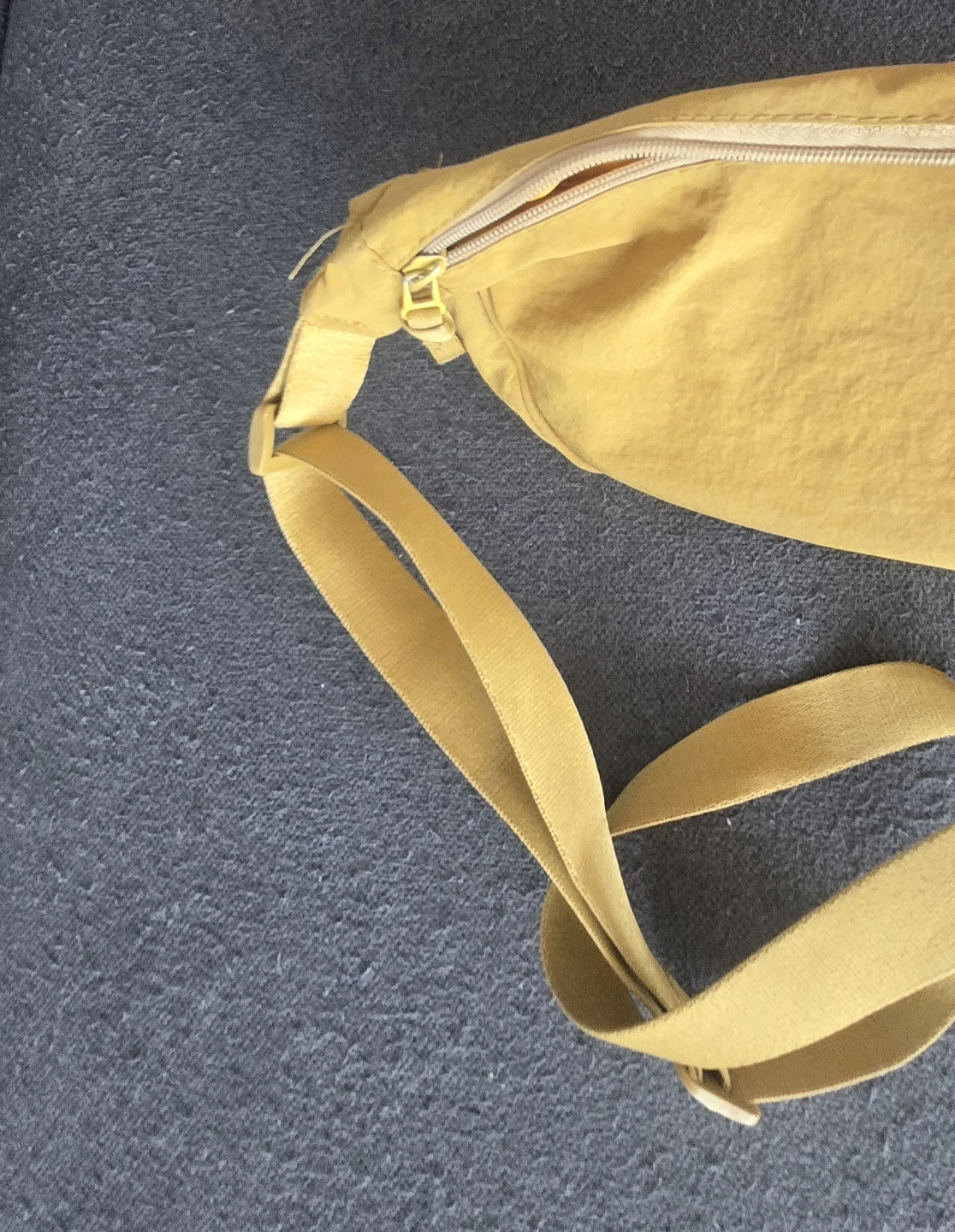Yellow Fanny Pack / Crossbody Bag - photo 4